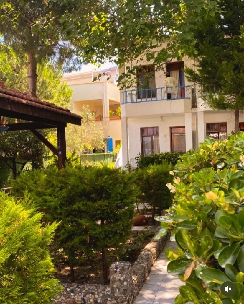 Bahçe Manzarası